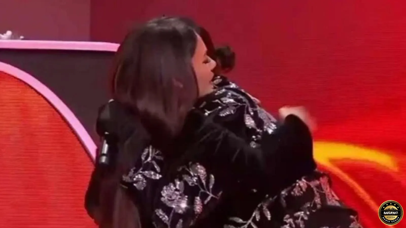 Samirənin qucaqladığı erməni “dqr ordusu"nda xidmət edib