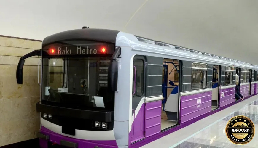 Metroda hadisə - Azyaşlıya qarşı əxlaqsız hərəkət etdi, polisə tabe olmadı