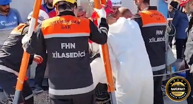 “Lyuk”a düşən kişinin axtarışları davam edir - VİDEO