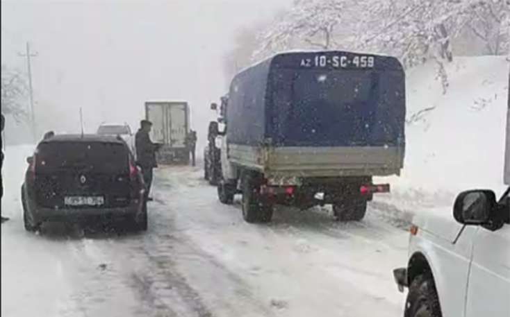 Fövqəladə Hallar Nazirliyi qeyri-sabit və dumanlı hava şəraiti ilə bağlı əhaliyə müraciət edib