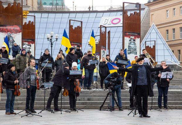 Kiyevdə Ukrayna səmasını bağlamaq çağırışı ilə konsert keçirildi.