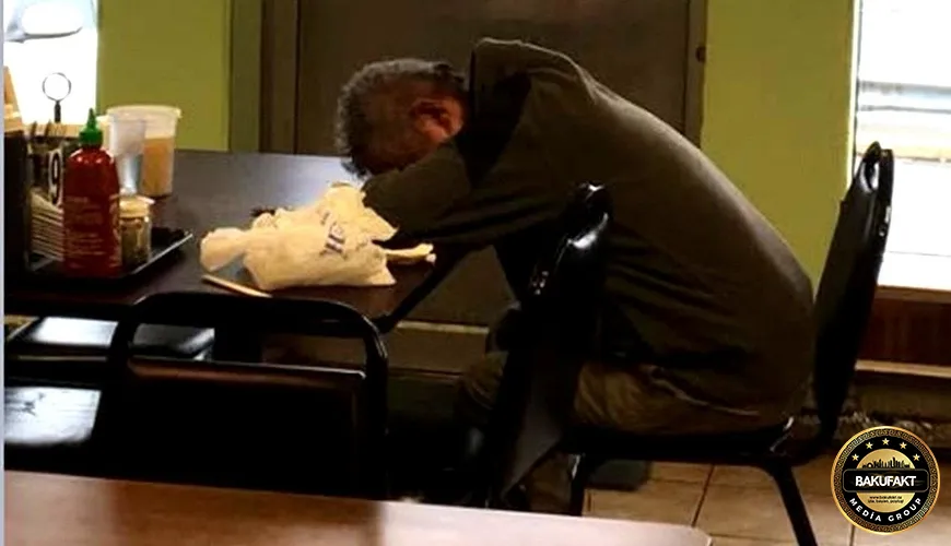 Nişanlısı ilə restorana getdi, yatıb masada qaldı - Bakıda qəribə hadisə