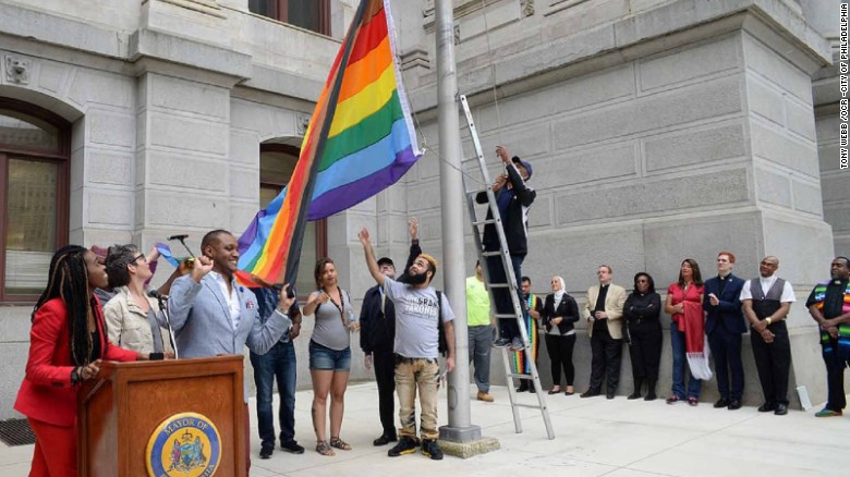 Fransada şok: LGBT-nin səfiri vəzifəsi yaradıldı